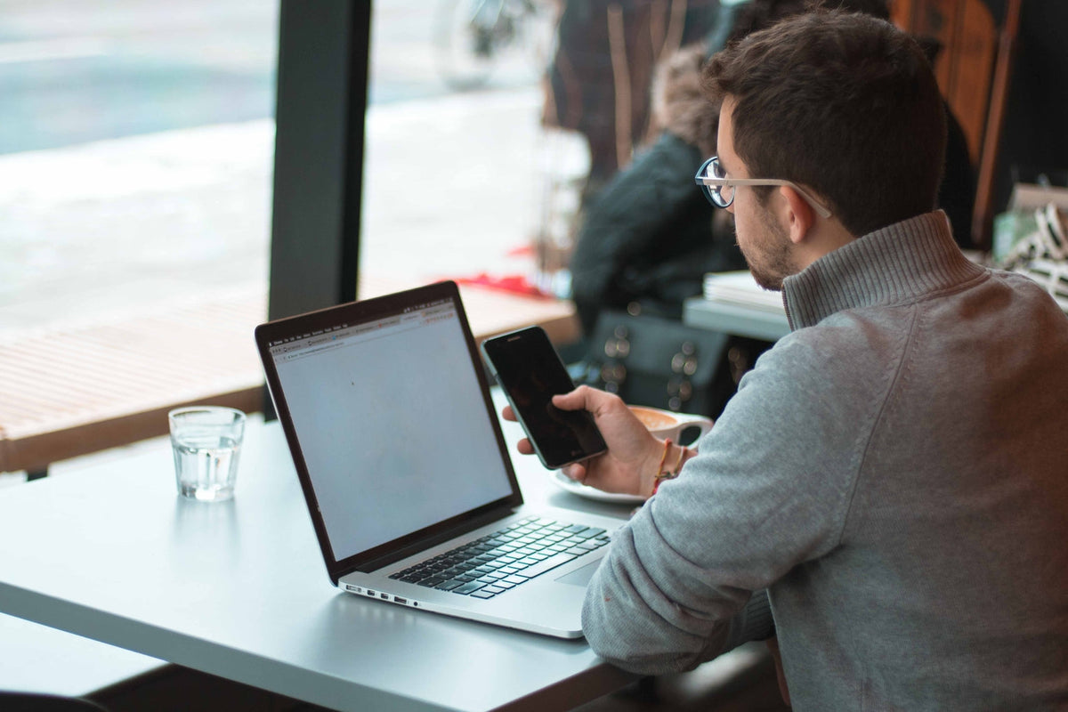 Au-delà du sac de voyage pour le travail - Meilleur équipement technologique pour le professionnel en déplacement