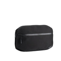 Targus laptop briefcase black on white background front with zipper