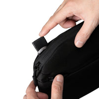 Targus laptop briefcase black on white background front with zipper