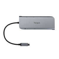 Concentrateur USB-C Targus avec câble sur fond blanc