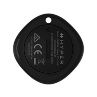 Hyper GPS tracker negro sobre fondo blanco