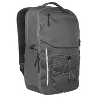 Mochila gris con marca visible sobre fondo negro