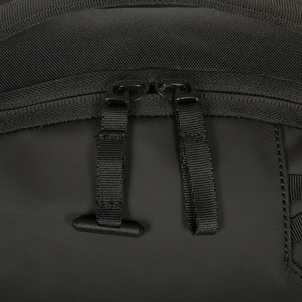 Housse Ultra-Légère Targus MultiFit 15-16" Avec EcoSmart - Protection Anti-Rayures - Fabriquée à Partir De Bouteilles Recyclées - Bleu - 14