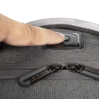 Targus Laptop-Taschen 15,6" Cypress™ Hero Rucksack mit Find My® Locator - Grau